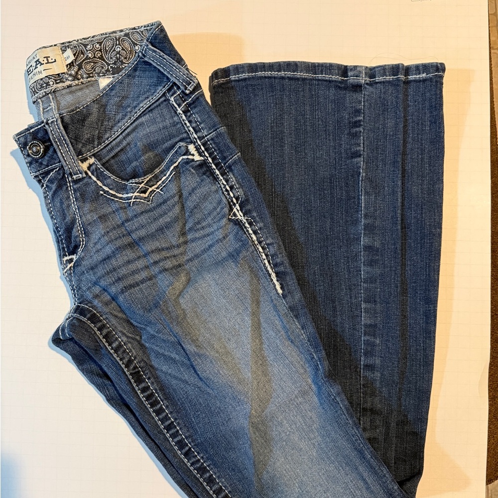 Ariat Women's Flare Jeans in Blue